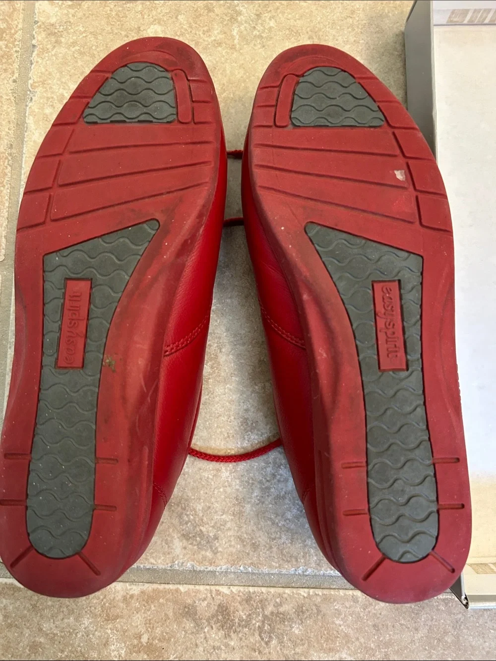 Easy Spirit Red Leather Lace-Up Derby Shoes